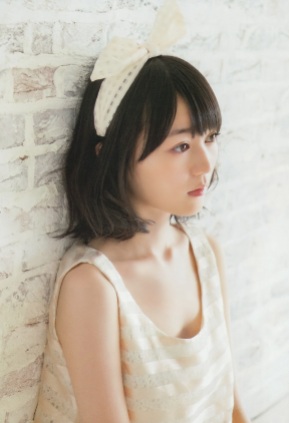 Nogizaka46 Erika Ikuta Un Nostalgie on Big Comic Spirits Magazine 004